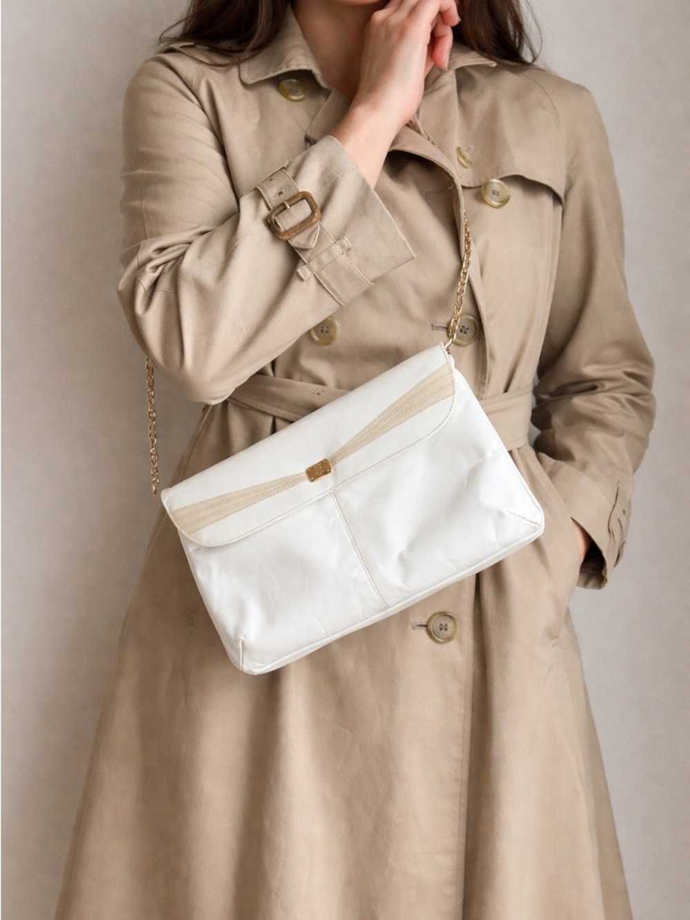 Celine Paris Gold Blason Chain Vintage Authentic White Cream Shoulder Bag Rare